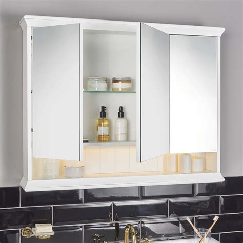 3 door mirrored bathroom cabinet